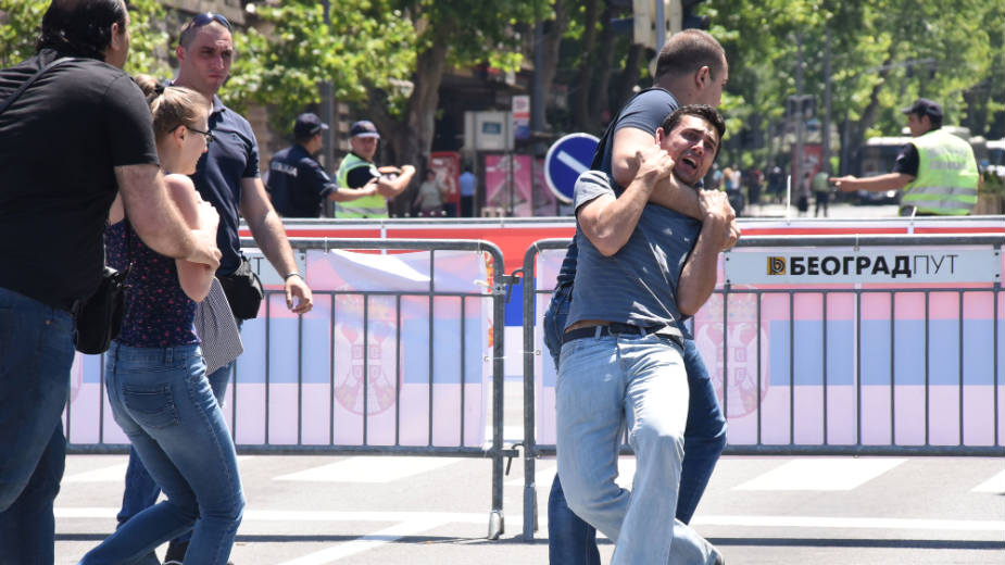 Prihvaćen prigovor napadnutih novinara na dan Vučićeve inauguracije 1