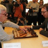 Vučić neobavešten da šah postoji u školama 14