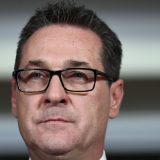 Hajnc-Kristijan Štrahe: Ljubitelj Srba 6