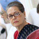 Sonja Gandi se povukla sa čela Kongresne stranke 2