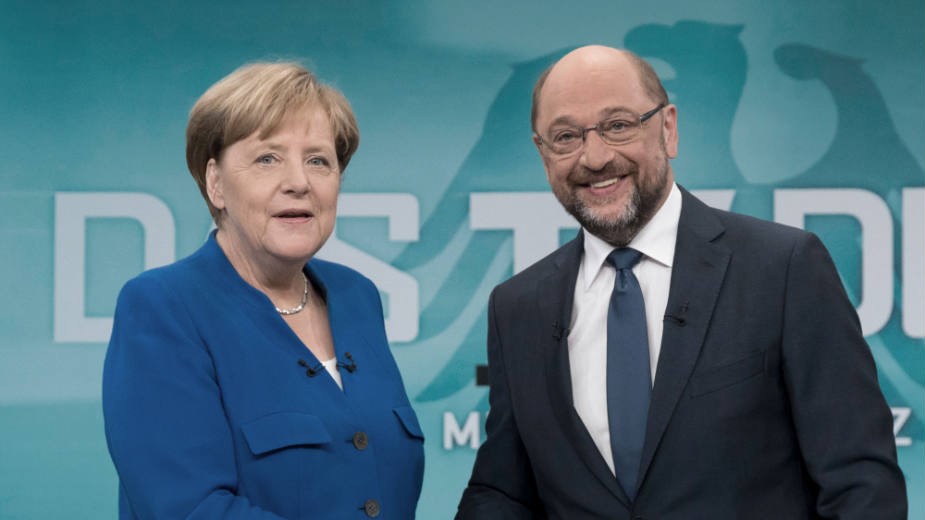 Evropski lideri pritiskaju Šulca da uđe u koaliciju sa Merkel 1