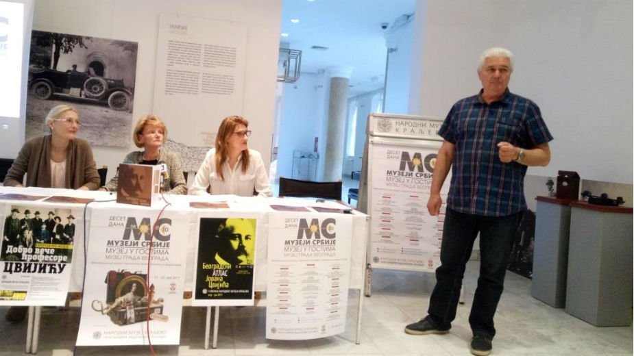 Drugi put laureat, a vlast ga smenila 1