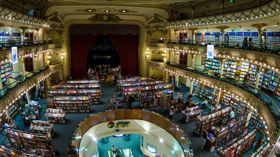 Buenos Ajres: Tango, kazalište i knjige 1