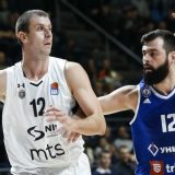 Partizan na raskrsnici 12