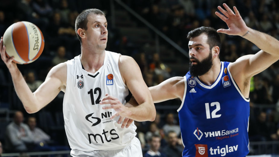 Partizan na raskrsnici 1