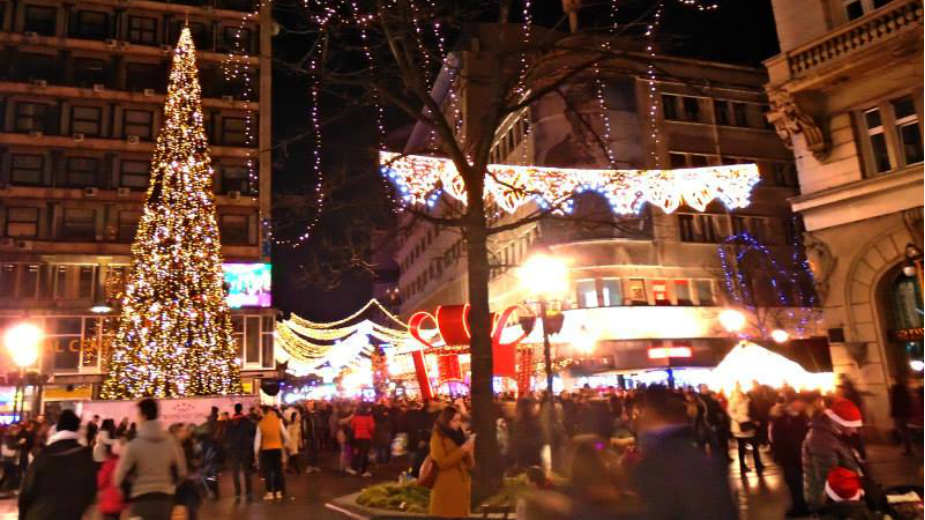 Novogodišnje slavlje u Srbiji 1