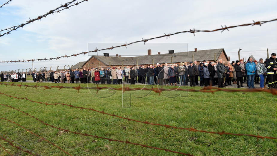 Knjigovođa Aušvica mora u zatvor 1