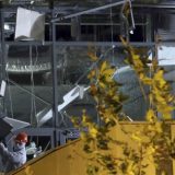 Bomba ispred suda u Atini 12