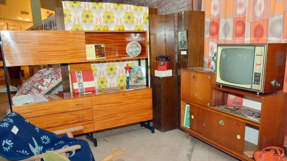 Izložba u Požarevcu: Dizajn u doba Juge 1