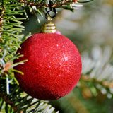 Prvi ukrasi za jelke bile su sveće 12