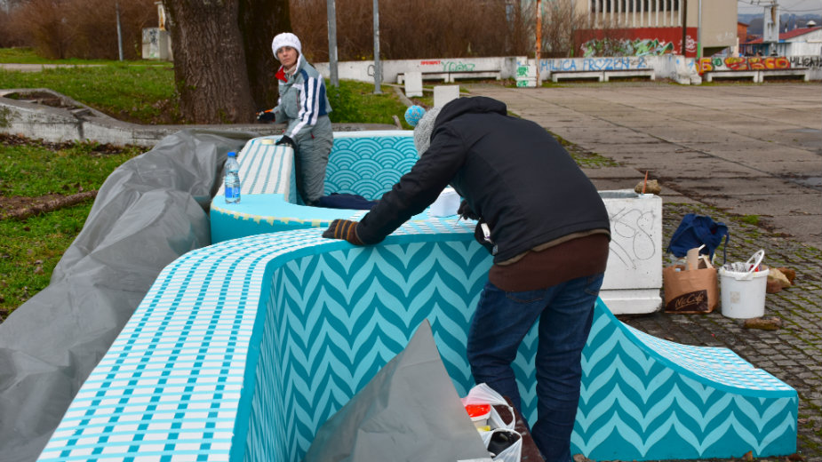 „Presvlačenje“ na savskom keju 1