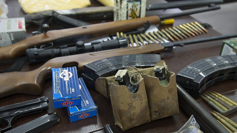 Uhapšeno 139 osoba zbog prodaje droge, oružja i eksploziva 2 Uhapšeno 139 osoba zbog prodaje droge, oružja i eksploziva 2