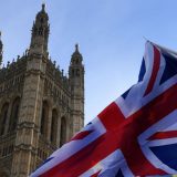 Više od polovine Britanaca želi da ostane u EU 11