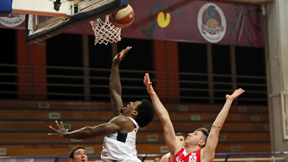 Poraz košarkaša Partizana 1