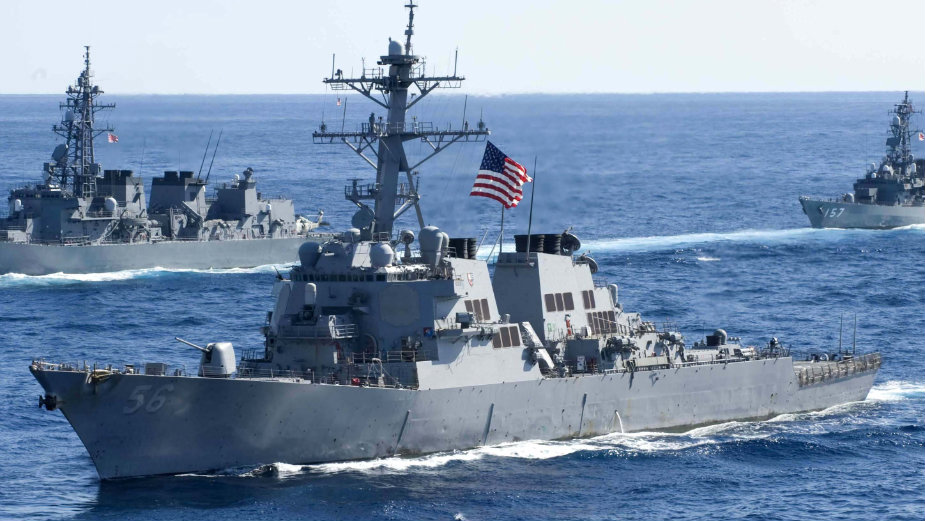 Američki razarač nadomak Severne Koreje 1