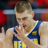 Pobeda i povreda Jokića 4