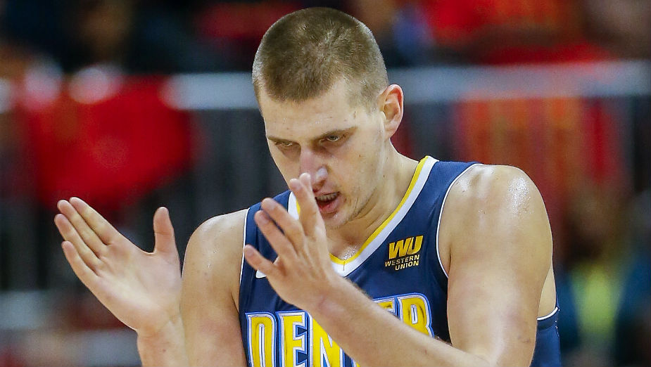 Pobeda i povreda Jokića 1