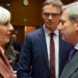 Otvorena dva poglavlja, Joksimovićeva rekla da je vlada „bila preambiciozna“ 8