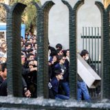 Pretnja revolucionarne garde protestima u Iranu 14