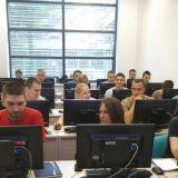 Više od 2.000 kandidata u trci za prekvalifikacije u IT sektor 15