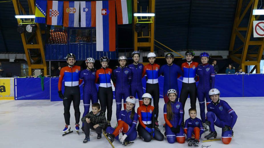 Vikend na klizaljkama u Hali Pionir 2 Vikend na klizaljkama u Hali Pionir 2