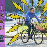 Okupljanje biciklista na Trgu Republike 3