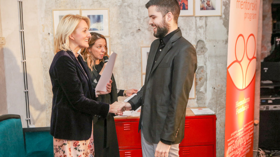 Stipendija i Mentorski program za najbolje studente 1