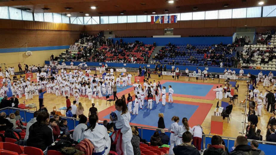 Međunarodni karate turnir na Voždovcu okupio više od 700 karatista 1