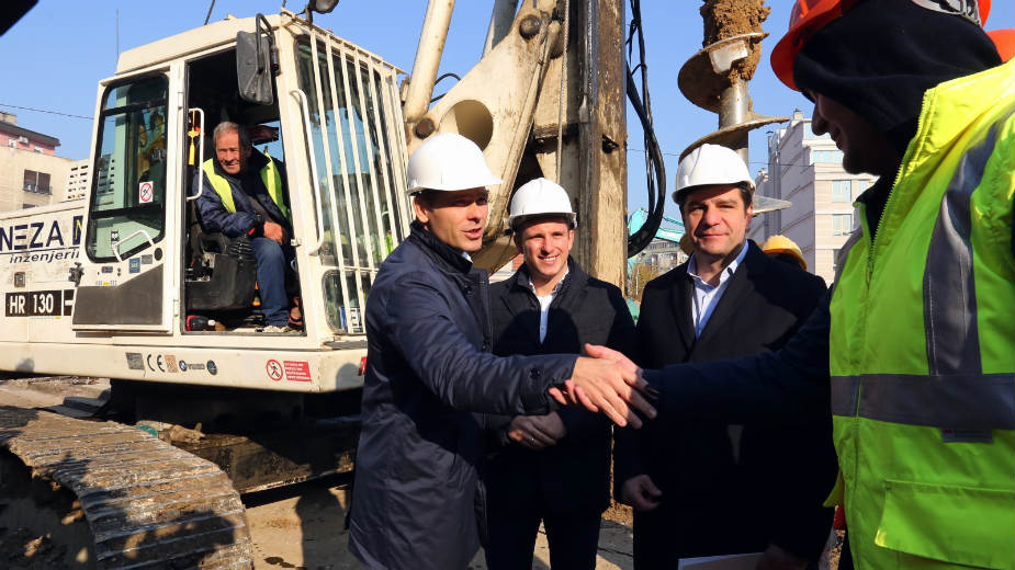 Mali: Paliluska pijaca najmodernija u ovom delu Evrope 1