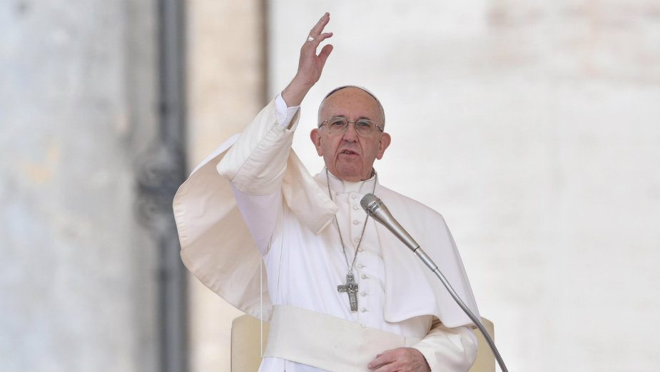 Papa: Vreme je za delovanje protiv klimatskih promena, siromaštva i kovida 1