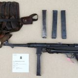 Godinu dana zatvora zbog posedovanja oružja 4