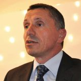 Kamberi: Razmišljam o tužbi 13