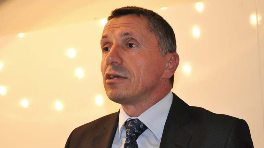 Kamberi: Razmišljam o tužbi 1