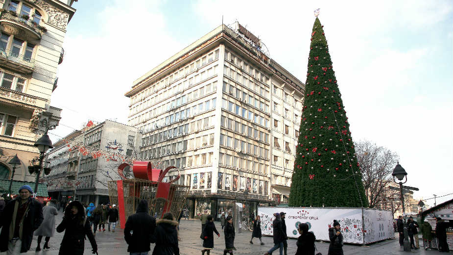 Lažna obećanja o raskidu ugovora za jelku? 1