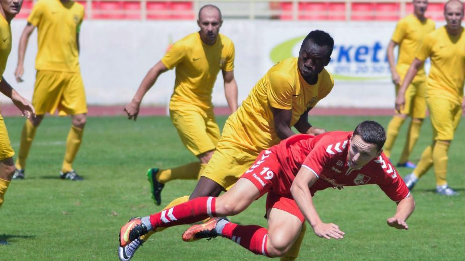 Hvatanje zaleta za Super ligu 1