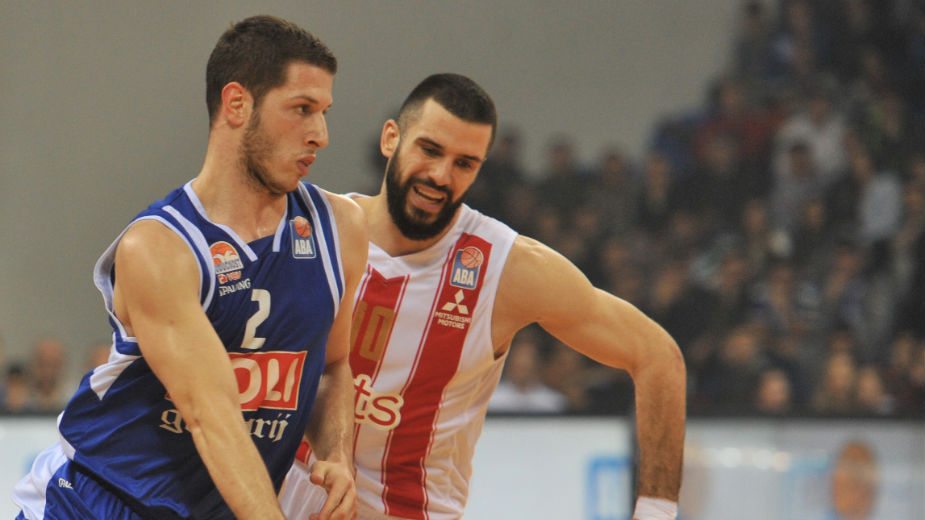 Zvezda u najboljoj poziciji 1