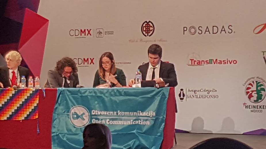 Srpski studenti u finalu svetskog prvenstva u debatovanju 1