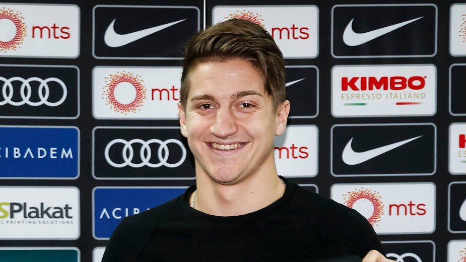 Hvali ga i Ševčenko 1