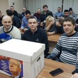 Radikali predali izbornu listu za Beograd 15