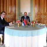 Vučić: Sačuvati mir bez obzira na dešavanja 10