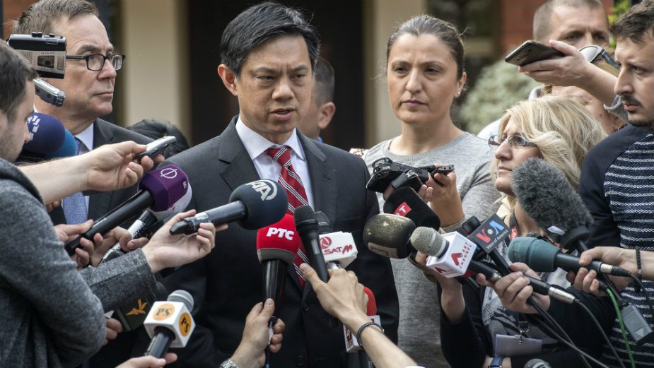 Sputnjik: A gde je Hojt Ji? 1