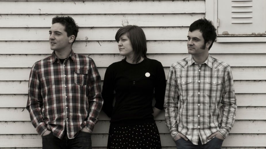 Srbiju u Ljubljani predstavljaće bendovi Threesome, Igralom i Dogs in Kavala 1 Srbiju u Ljubljani predstavljaće bendovi Threesome, Igralom i Dogs in Kavala 1