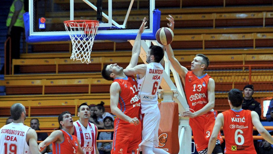 Efes još u restartu 1