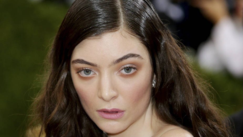 Američki rabin protiv Lorde 1