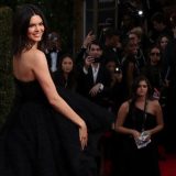 Crno na crvenom tepihu Zlatnog globusa 5