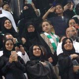 Saudijke prvi put na fudbalskim stadionima 10