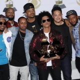 Za Bruno Marsa šest Gremija 11