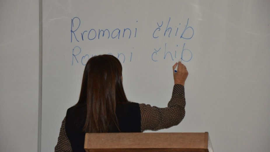 Sačinjena gramatika romskog jezika 1