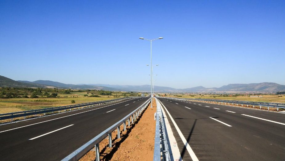 TS: Transparentno s puno sumnjivih poteza izabran graditelj Moravskog koridora 1