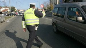 Vozači u Srbiji se ne boje kazni, prvi nude mito 3